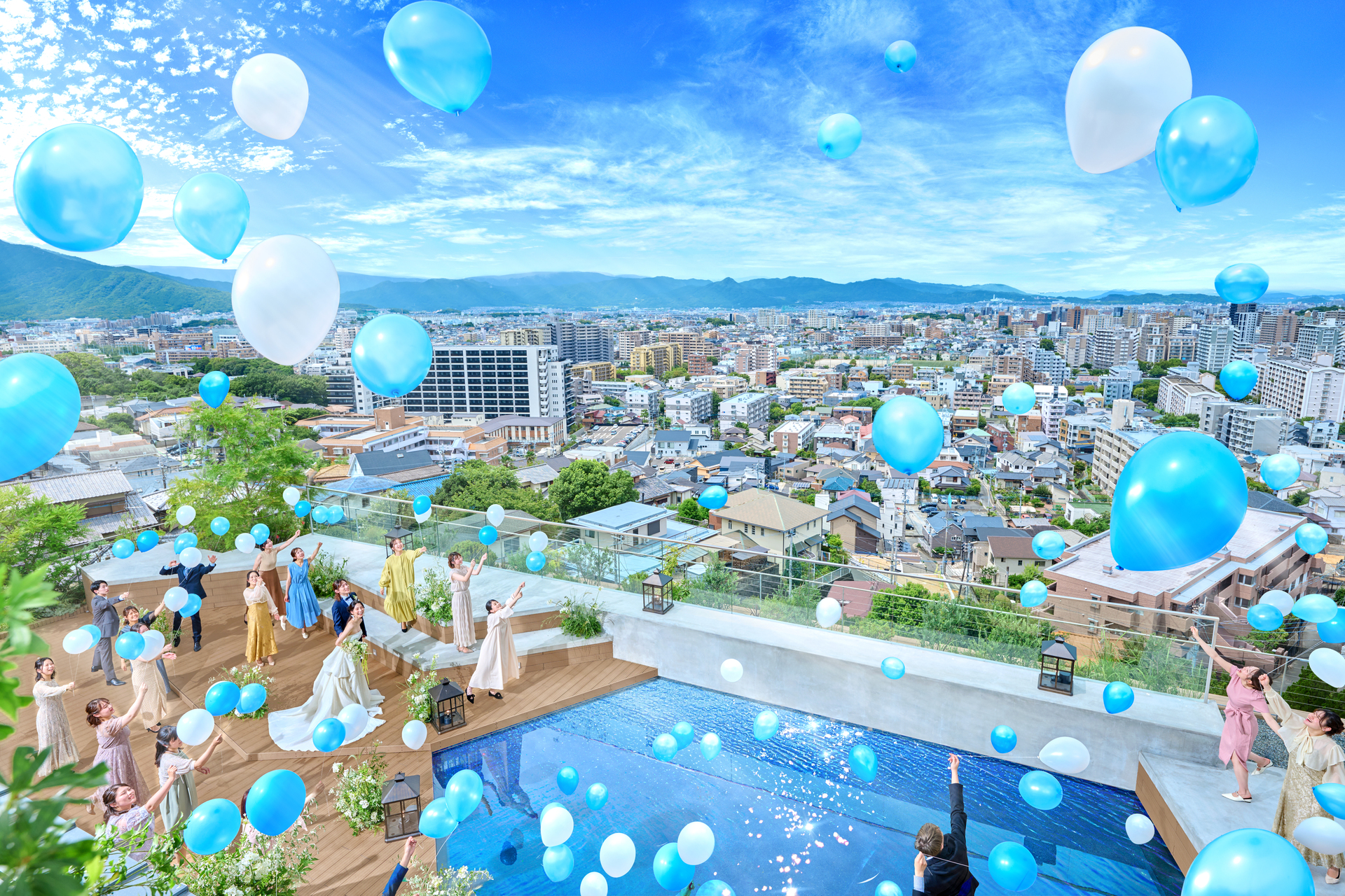 空が近く、景色がひらける瞬間